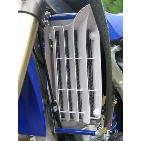 RADIATOR BRACES RED YAMAHA YZ250F 2010 - 2013 by AXP Racing