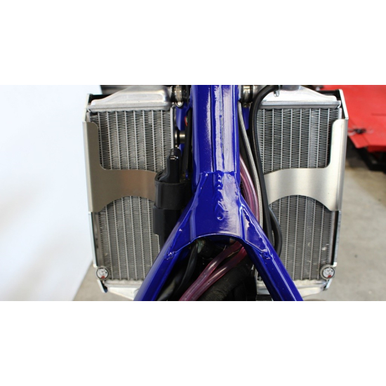 RADIATOR BRACES SHERCO 125SER 2018 - AXP Racing