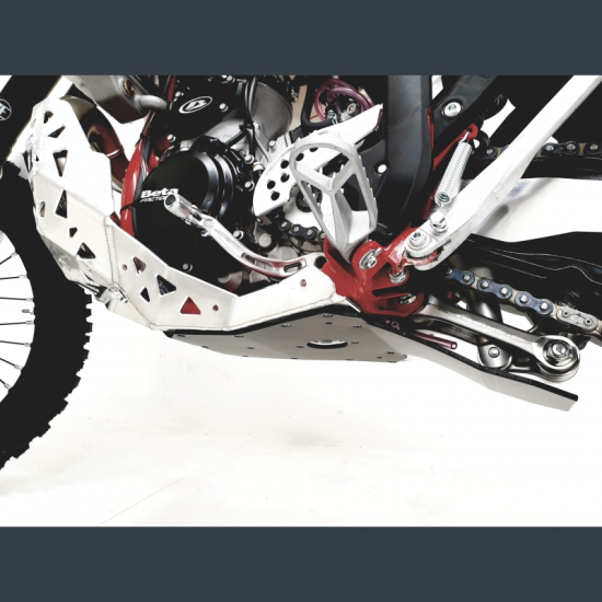 P-TECH Skid Plate with Exhaust Pipe Guard and Plastic Bottom #9